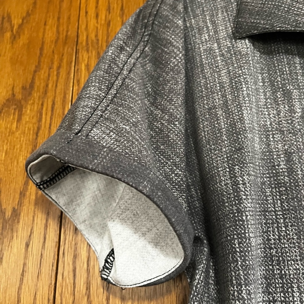 LuLaRoe Charlie Top - Picture 5 of 6